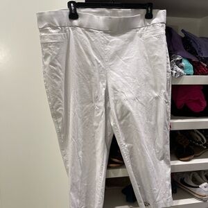 Briggs New York Classic White Pants